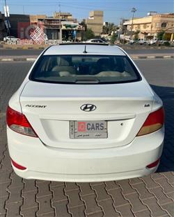 هیوندای ئەکسنت